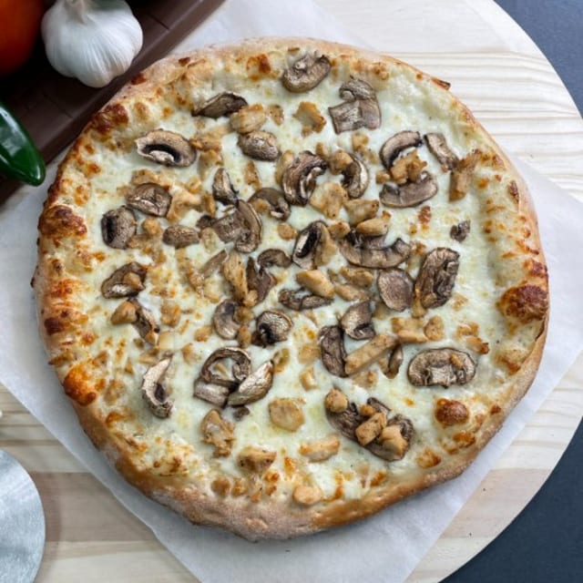 Chicken Alfredo Pizza.